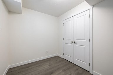 Photo - 9811-9107 107 Ave