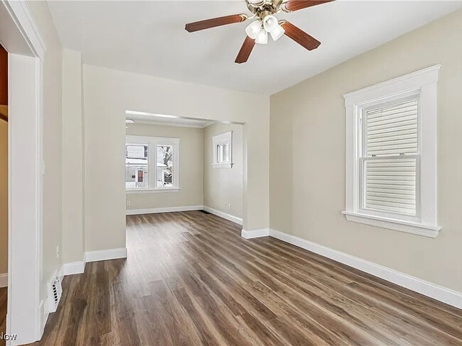 Photo - 3617 Cecilia Ave