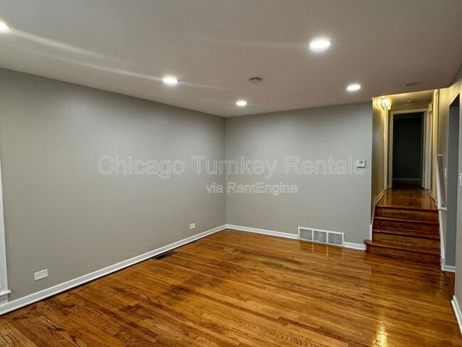 Photo - 1127 E 159th Pl