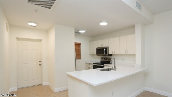 Photo - 4455 Botanical Pl Cir Unit 5-104