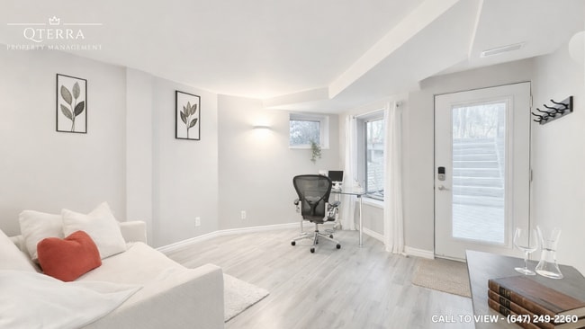 Building Photo - 87 Leroy Av
