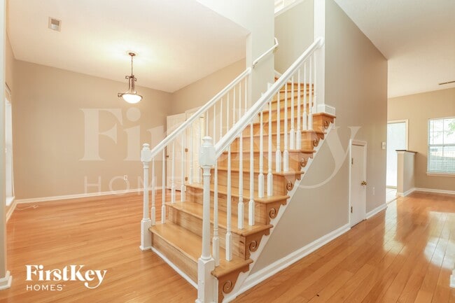 Photo - 103 Monsarret Ln