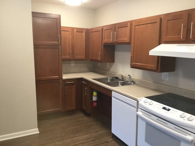 Photo - White Oak Crossing