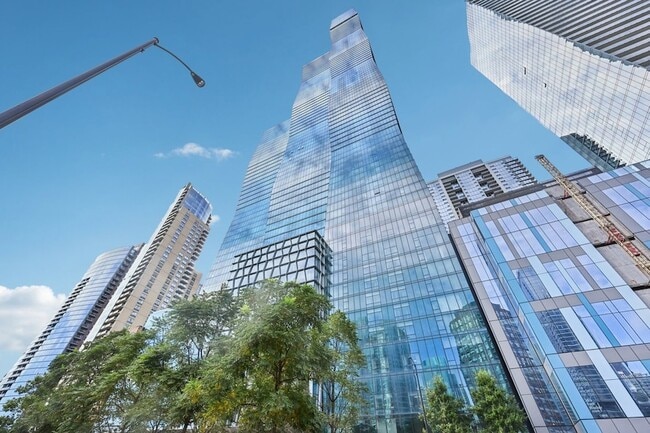 Building Photo - 363 E Wacker Dr Unit 2204