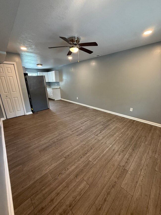 Photo - Modern Comfort Meets Convenience – 2BR available now!