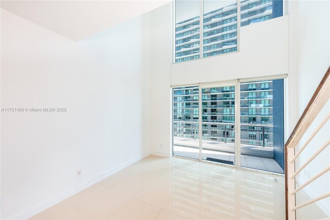 Photo - 60 SW 13th St Condominio Unidad 2412