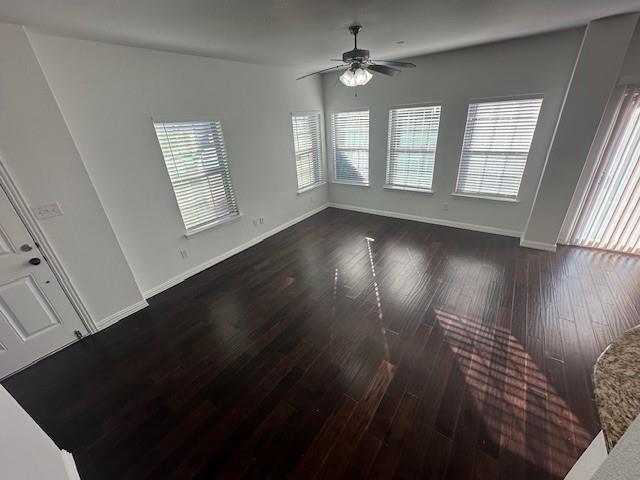 Photo - 901 Brookville Ct