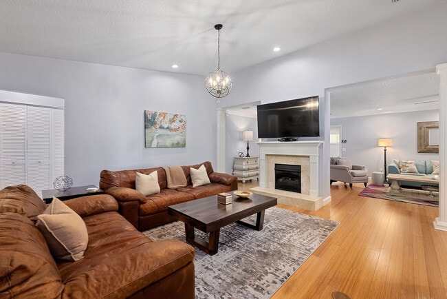 Building Photo - 16 Magnolia Ave Unit ID1281942P Rental