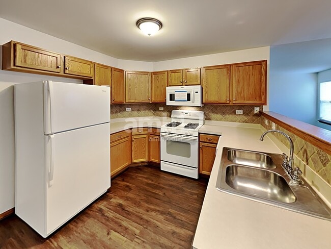 Photo - 2809 Adobe Dr