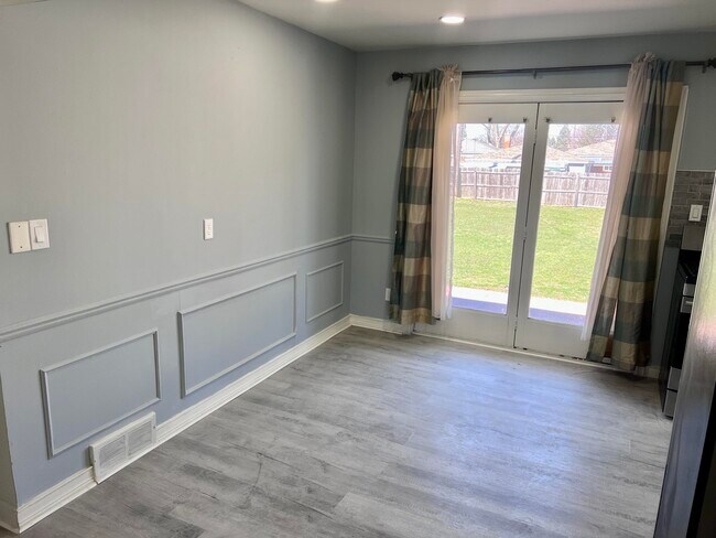 Photo - 4709 Gerald St