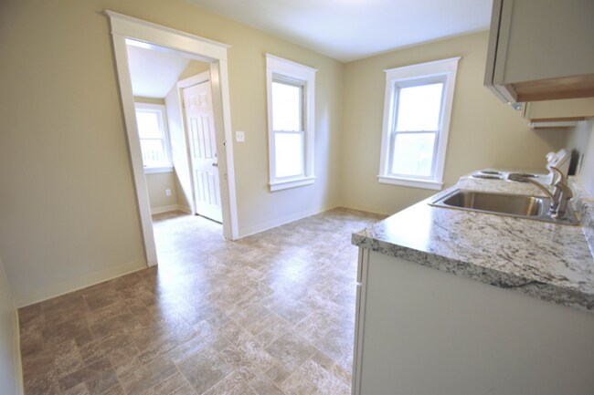 Photo - 109 E Wilkes Barre St