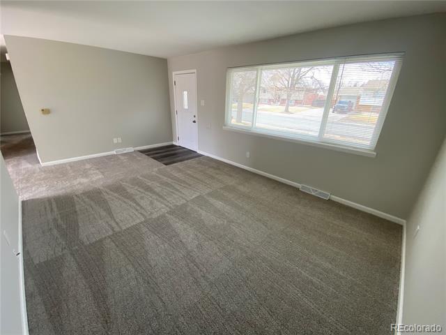 Photo - 422 Salem St