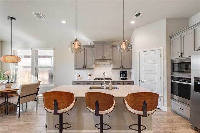 Photo - 1605 Woodpecker St