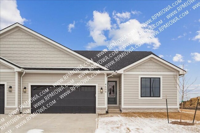 BRAND NEW TOWNHOME! 4 Bed, 3 Bath Townhome... - BRAND NEW TOWNHOME! 4 Bed, 3 Bath Townhome...