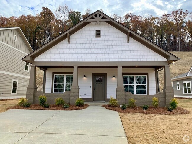 Building Photo - Single Family Home With Spacious Backyard