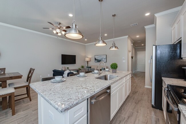 Photo - 4009 Oaklawn St