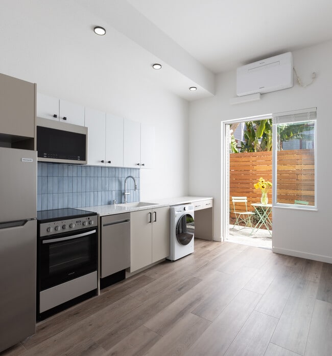 Photo - ArtHaus Ninth