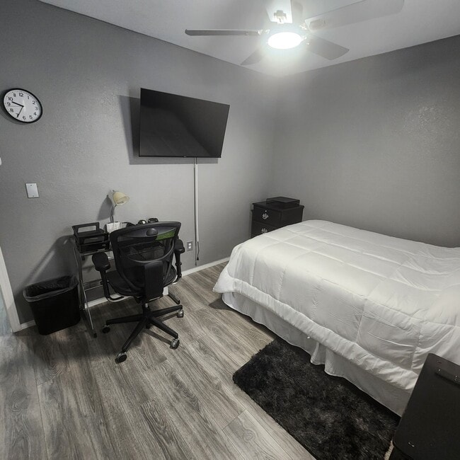 Photo - 1447 N Boston Ave