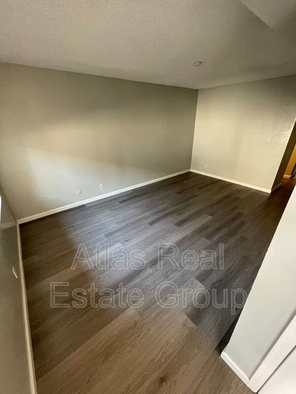 Photo - 5457 W 4th Ave Unidad H