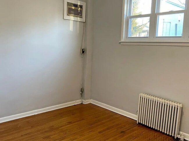 Photo - 202 Ackerman Ave Unit #1