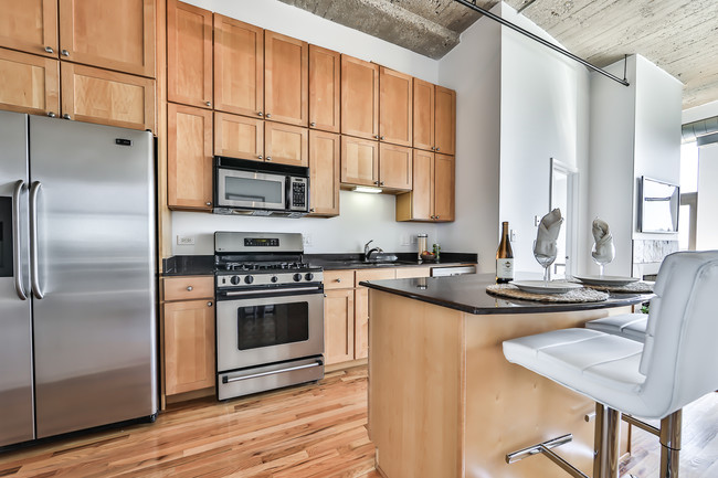 Photo - 758 N Larrabee St Condo Unit 703