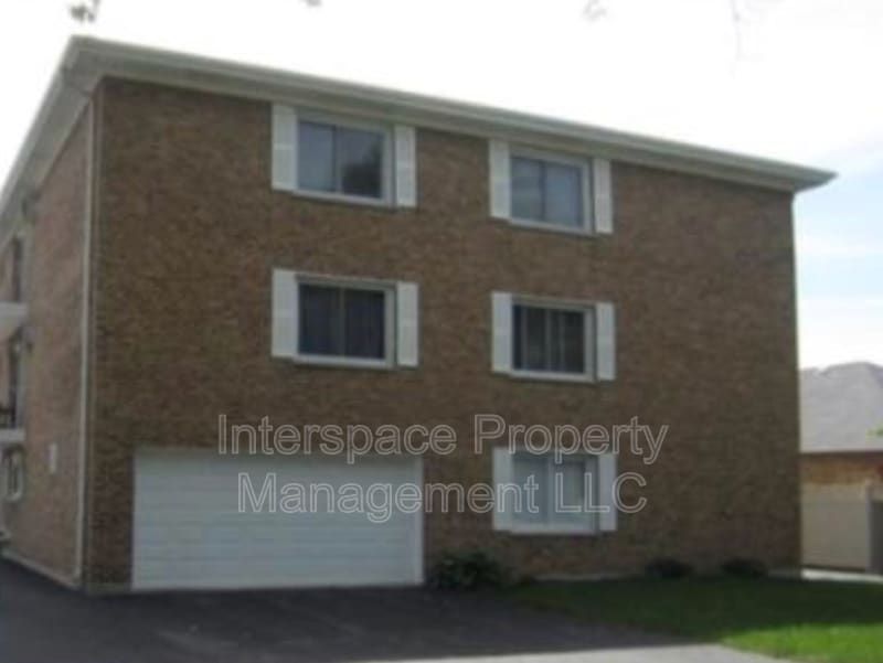 Photo - 9515 Kildare Ave