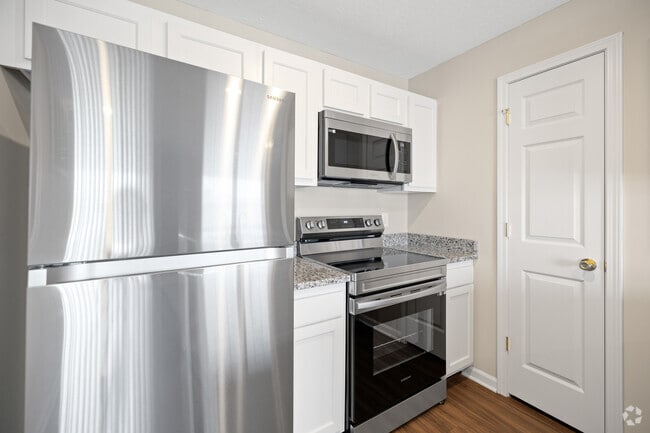 The Pearl - Kitchen