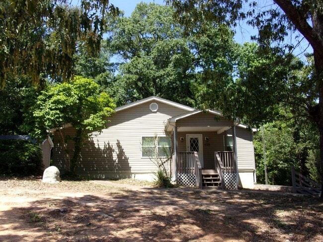 Photo - Recently Updated and Refreshed 3 Bedroom 2 Bath Home in Fort Mill
