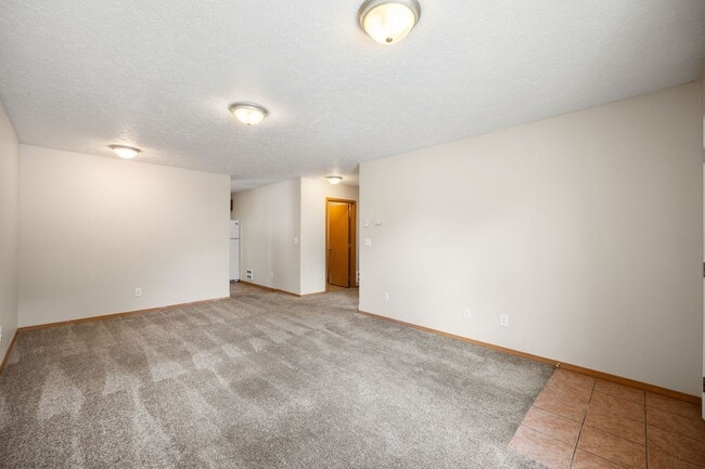 Photo - 2907 E 4th Ave