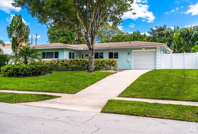 Building Photo - 1260 SW 9th St Rental