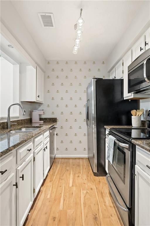 Photo - 24307 Plantation Dr NE