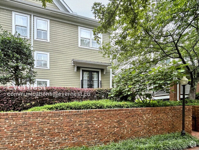 Building Photo - 280 Carlyle Park Dr Rental