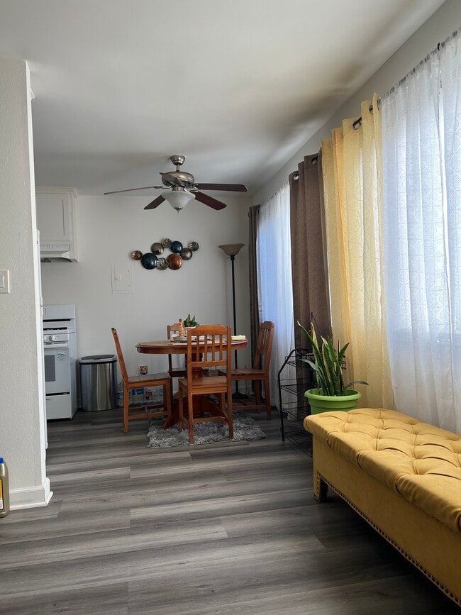 Photo - 16431 S Saint Andrews Pl Unit B