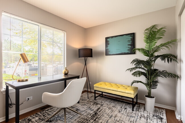 2BR, 2BA - First Bedroom - Savannah Trace Apartments