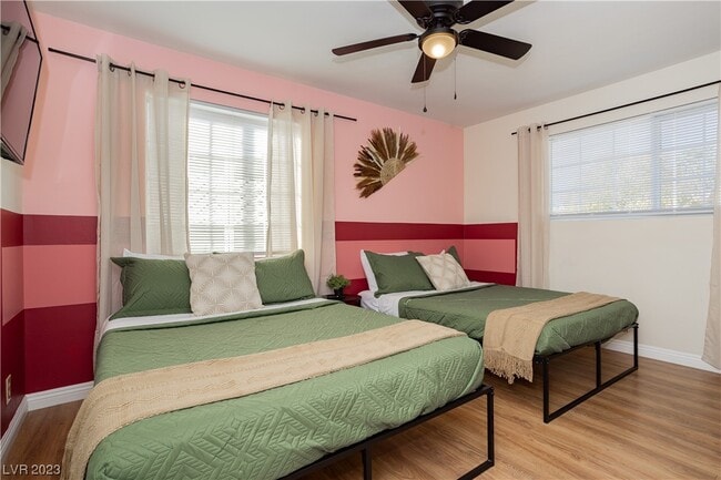 2205 Santa Paula Dr