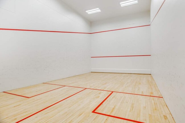 Photo - Hull Estates