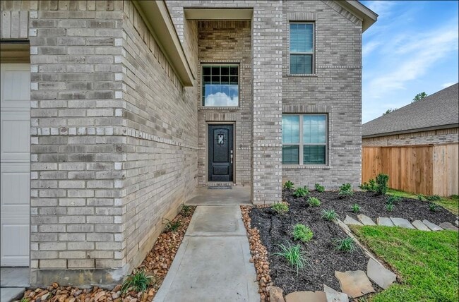 Photo - 19179 Pinewood Grove Trl