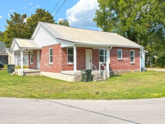Building Photo - West Winchester Duplex Unit 236 Rental