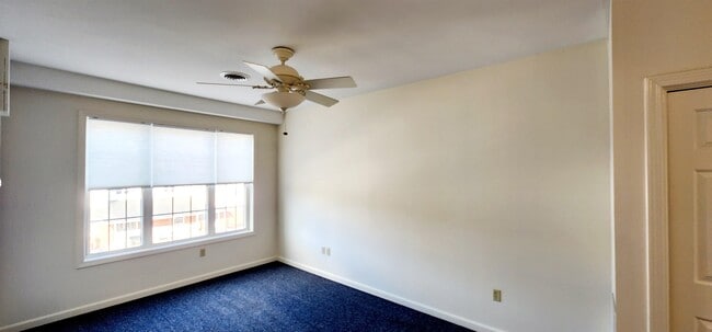 Photo - 2 Railroad Ave Unit 202