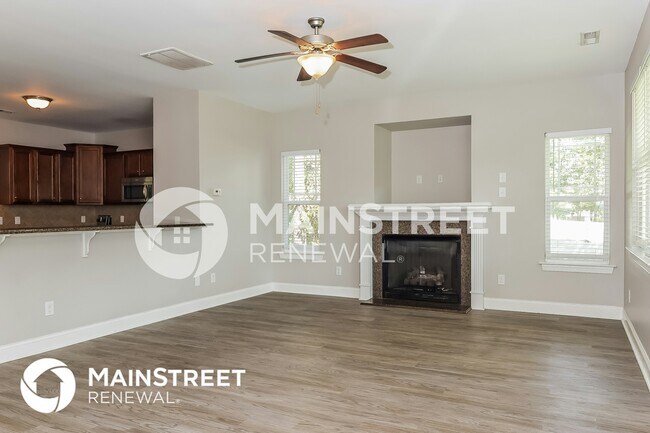 Photo - 49 Burrage Dr