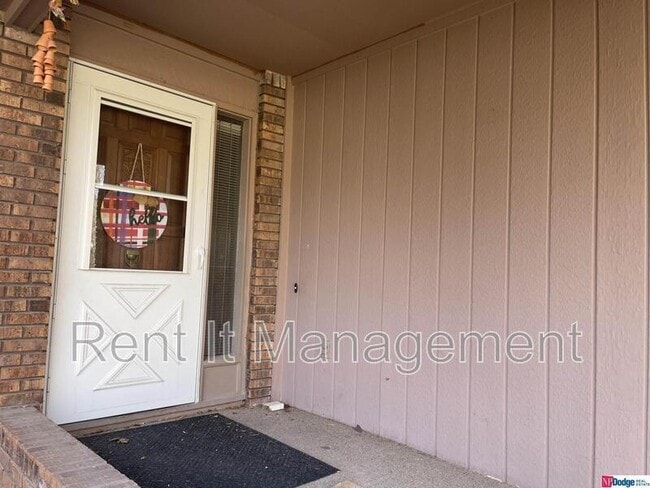 Photo - 346 N 155th Cir