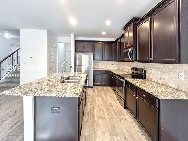 Photo - 3995 Tyne Ct