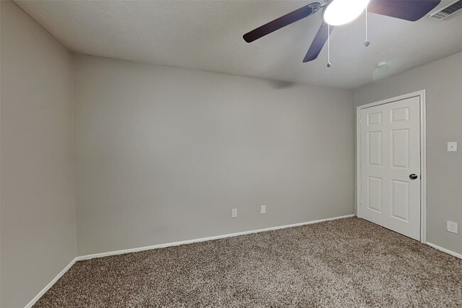 Photo - 16322 Jast Dr