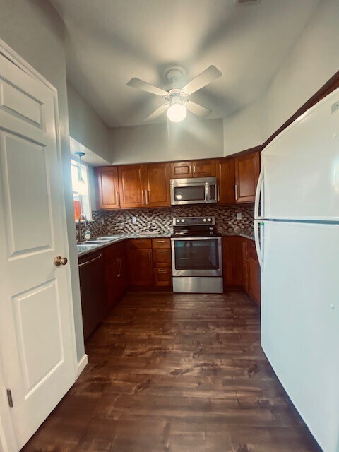 Photo - 3300 Bellefontaine St