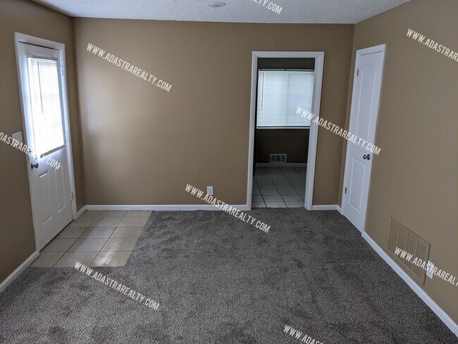 Photo - Updated South KCMO Home-Available NOW!!