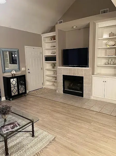 Photo - 102 Grey Oak Ct