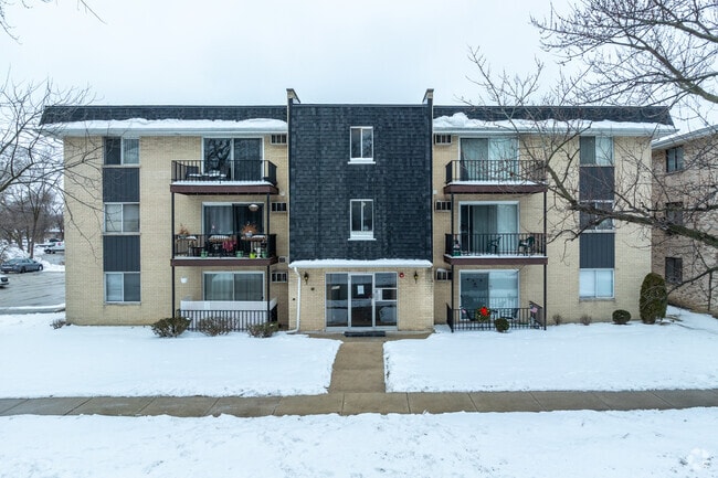Photo - 8860 Mobile Ave