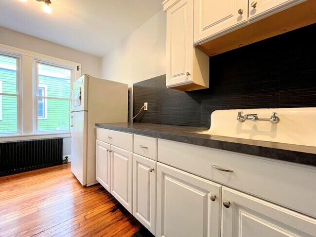 Photo - 234 Crescent Ave Unit 5