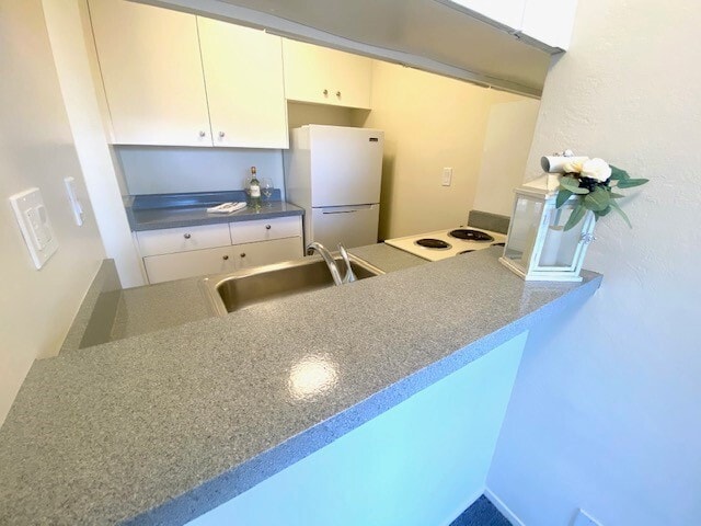 Photo - 3633 Colegrove Apartments