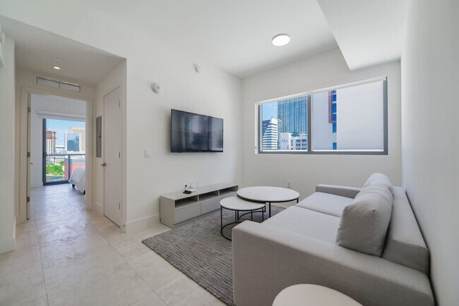 239 SW 9th St Unit SI FL11-ID1022321P